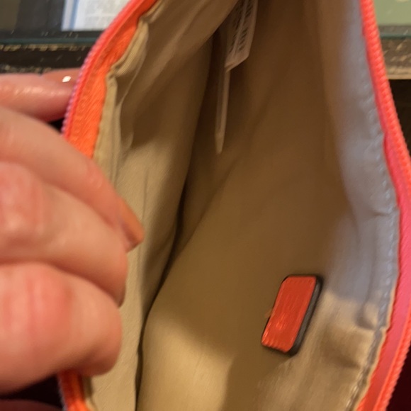 Breezy spring/ summer clutch - Picture 5 of 6